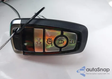 2025 Ford Escape St-Line z USA, uszkodzony, nr VIN 1FMCU0MN4SUB22598